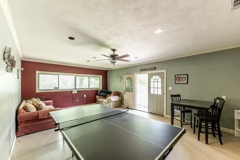 1100 Broadmoor Drive Bryan TX 77802