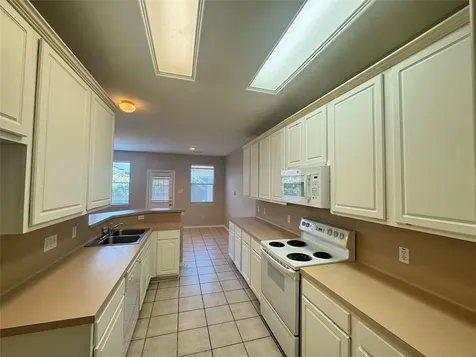 5711 Vinemont Lane Houston TX 77084