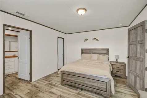 5366 West Belt Brazoria TX 77422