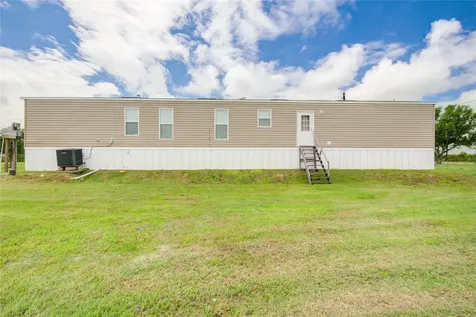 5366 West Belt Brazoria TX 77422