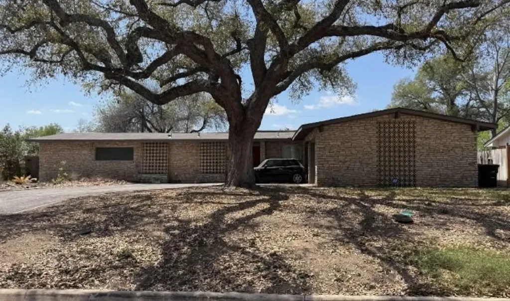 1006 Homeric Drive San Antonio TX 78213