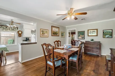 5007 Creekbend Drive Houston TX 77035