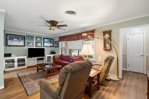 5007 Creekbend Drive Houston TX 77035