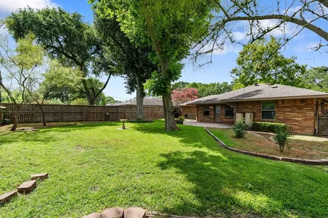 5007 Creekbend Drive Houston TX 77035