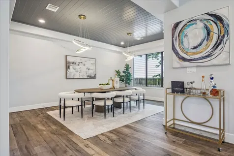 4532 Mimosa Drive Bellaire TX 77401