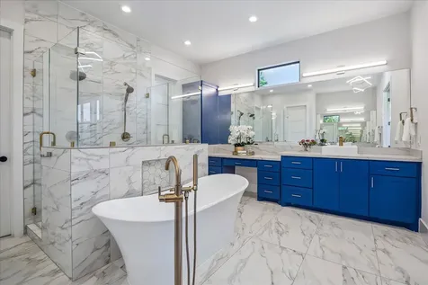 4532 Mimosa Drive Bellaire TX 77401