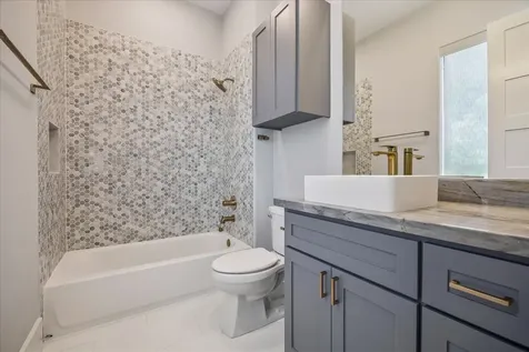 4532 Mimosa Drive Bellaire TX 77401