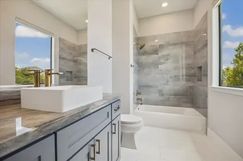 4532 Mimosa Drive Bellaire TX 77401