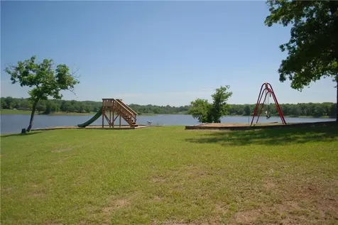 Tbd Golfview N Drive Normangee TX 77871