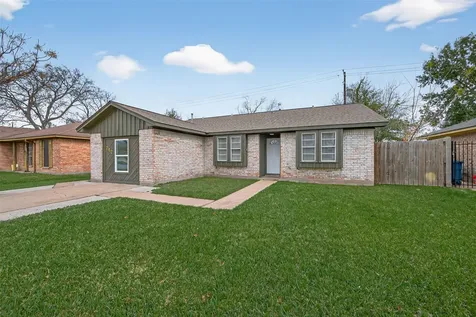 742 Branding Iron Lane Houston TX 77060
