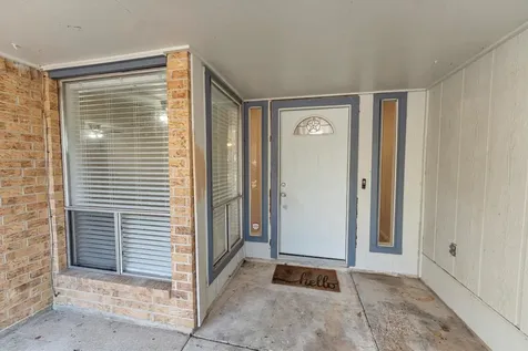 3353 Knob Oaks Drive Huntsville TX 77340
