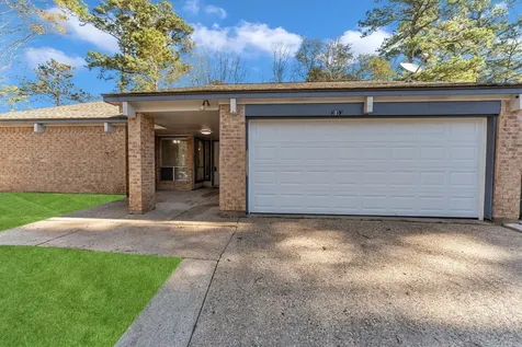 3353 Knob Oaks Drive Huntsville TX 77340