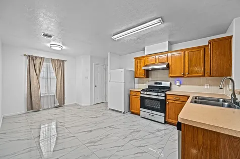 8131 Golden Trace Court Houston TX 77083