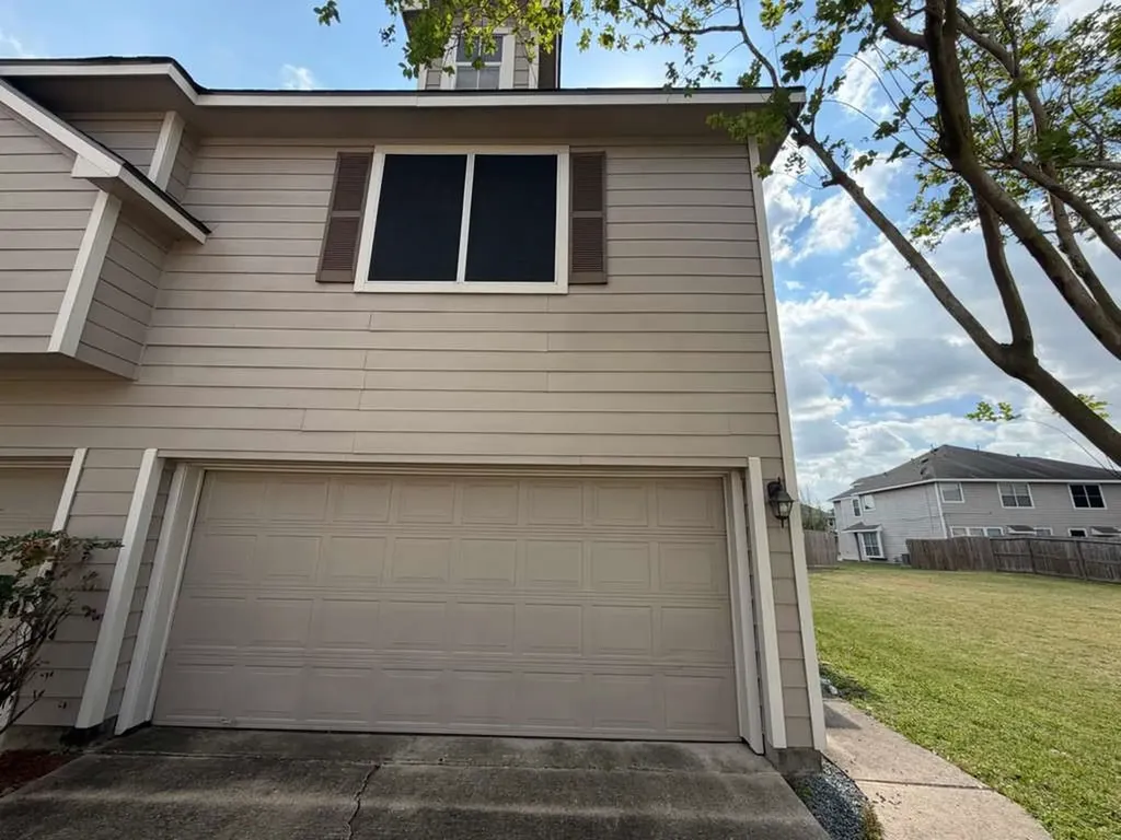 6055 Yorkglen Manor Lane Houston TX 77084