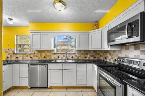 7211 Sandswept Lane Houston TX 77086