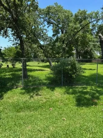 434 S Shady Lane La Porte TX 77571