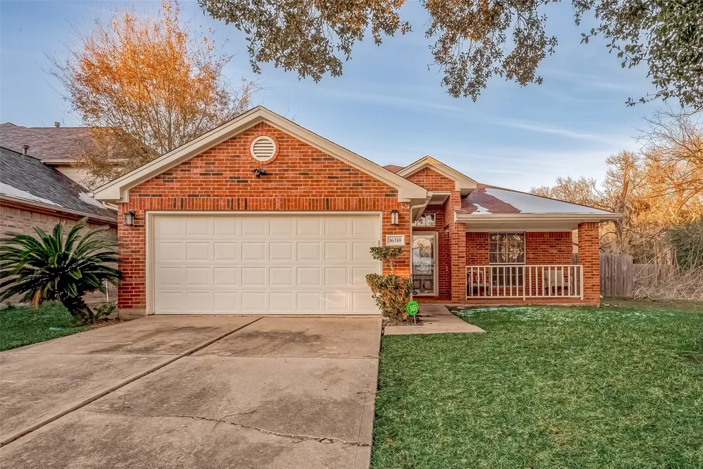 16310 Blossomwood Lane Sugar Land TX 77498
