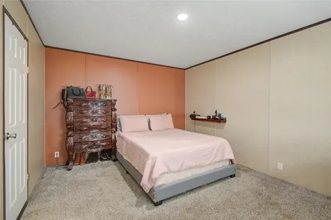 12903 Green Valley Drive Rosharon TX 77583