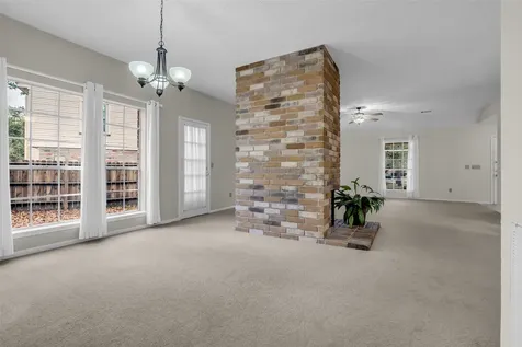 10 Treadwell Place The Woodlands TX 77381