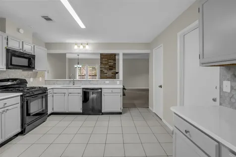 10 Treadwell Place The Woodlands TX 77381