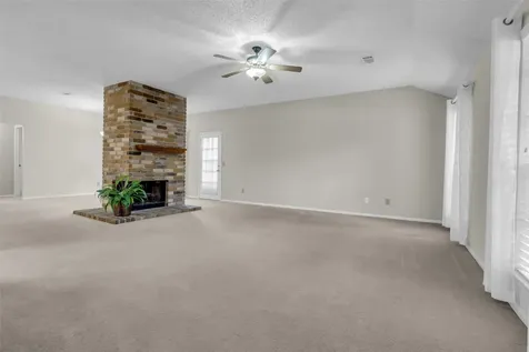 10 Treadwell Place The Woodlands TX 77381