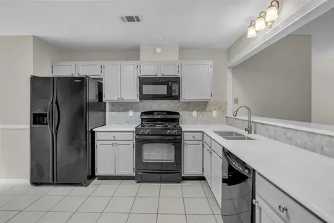 10 Treadwell Place The Woodlands TX 77381