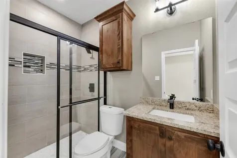905 A W Virginia Street Navasota TX 77868