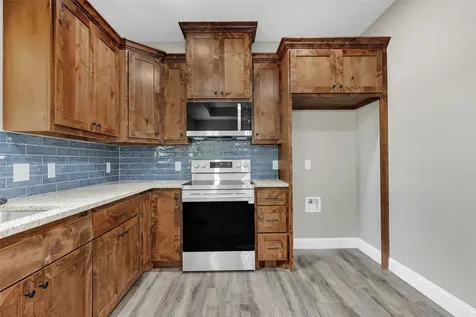 905 A W Virginia Street Navasota TX 77868