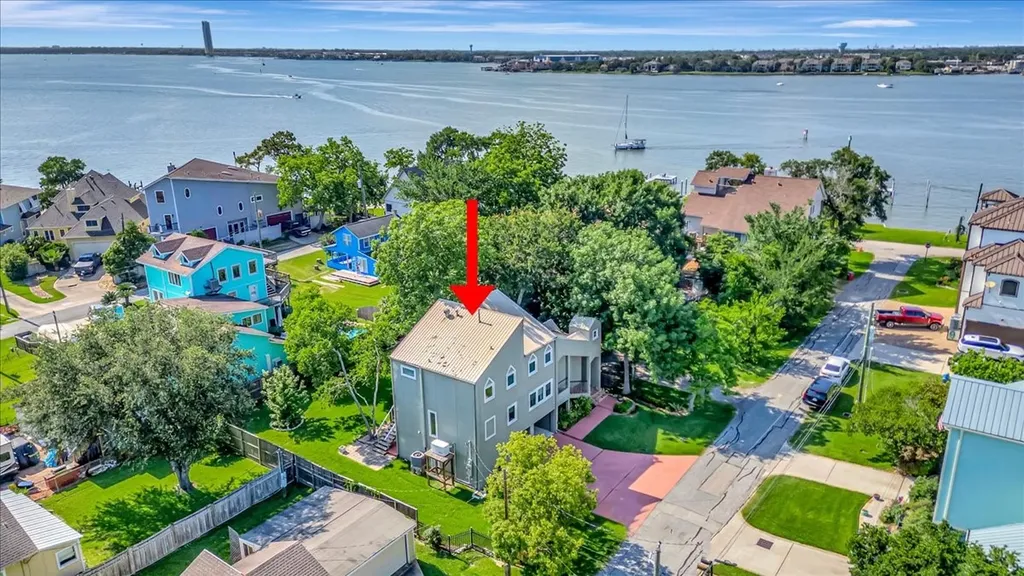 112 Oak Road Clear Lake Shores TX 77565