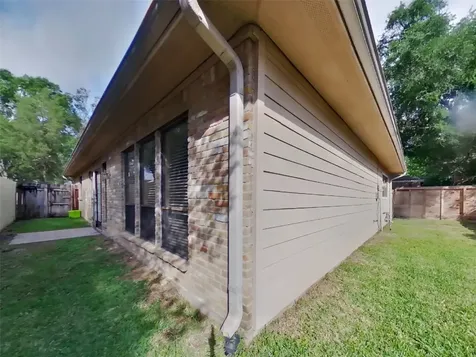 535 Shady Brook Drive Stafford TX 77477