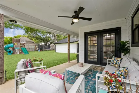 823 Millpond Drive Sugar Land TX 77498
