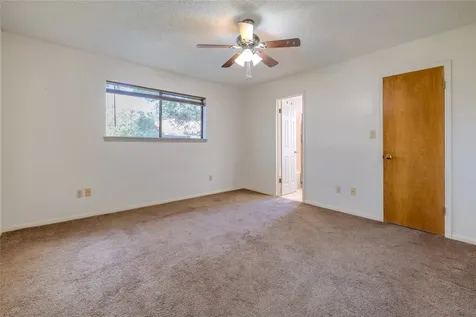 13 Columbella Street Bay City TX 77414