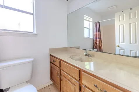 13 Columbella Street Bay City TX 77414