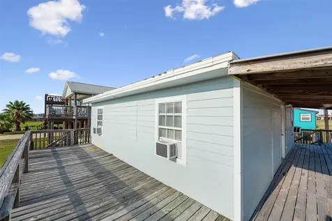 514 Texas Street Surfside Beach TX 77541