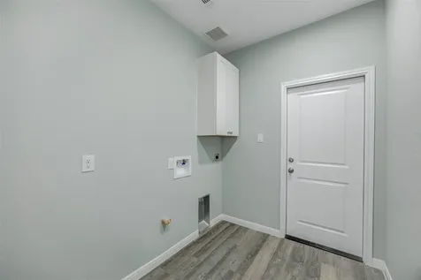 608 Mustang Circle Nixon TX 78140