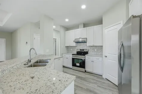 608 Mustang Circle Nixon TX 78140