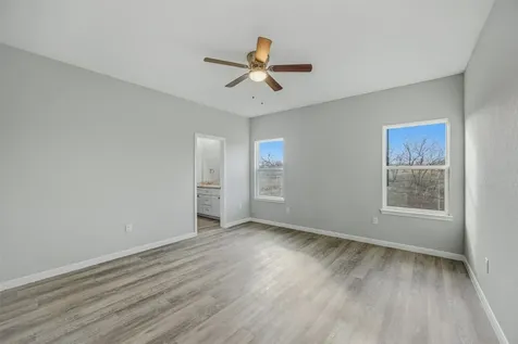 608 Mustang Circle Nixon TX 78140