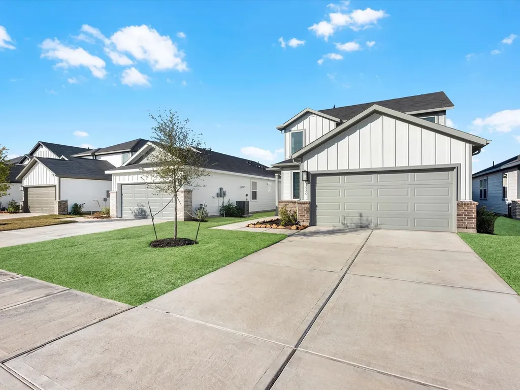 1930 Whispering River Drive Missouri City TX 77489