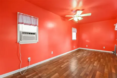 21 Scott Road Huntsville TX 77320