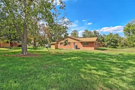 21 Scott Road Huntsville TX 77320