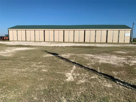 911 N 15th Street Port O Connor TX 77982