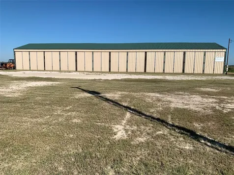 911 N 15th Street Port O Connor TX 77982