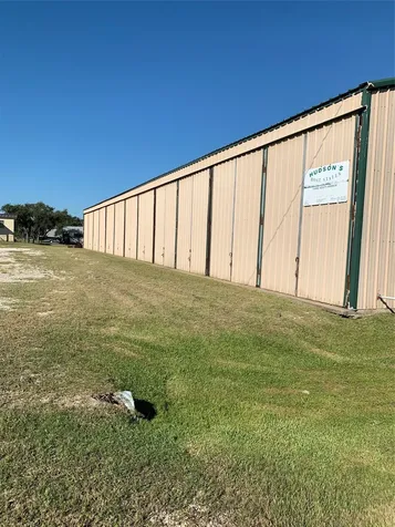 911 N 15th Street Port O Connor TX 77982