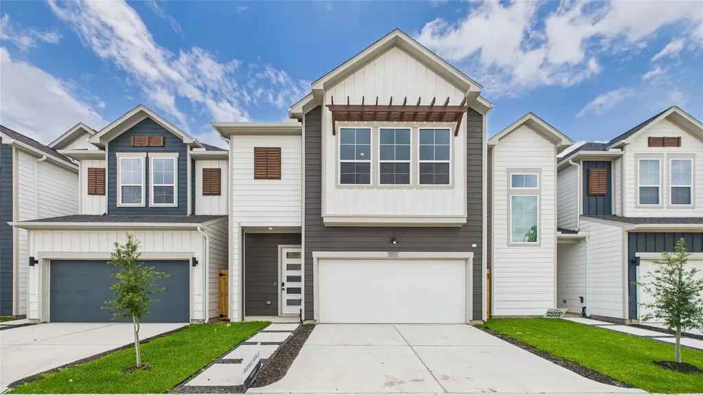 5812 Highland Sky Lane Houston TX 77091