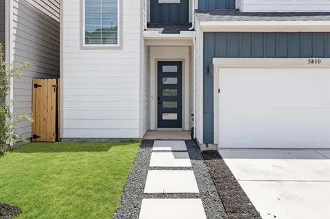 5812 Highland Sky Lane Houston TX 77091
