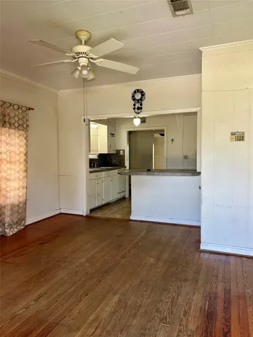 1119 E 25th Street Houston TX 77009