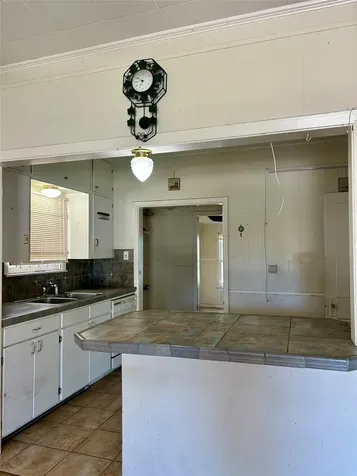 1119 E 25th Street Houston TX 77009