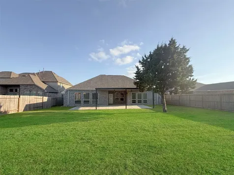 1524 N Blue Bonnet Lane Angleton TX 77515
