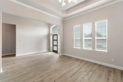 1524 N Blue Bonnet Lane Angleton TX 77515