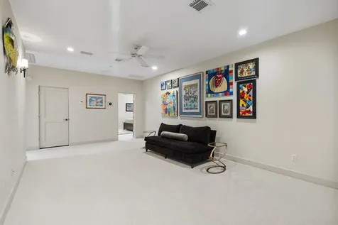 354 Piney Point Road Houston TX 77024